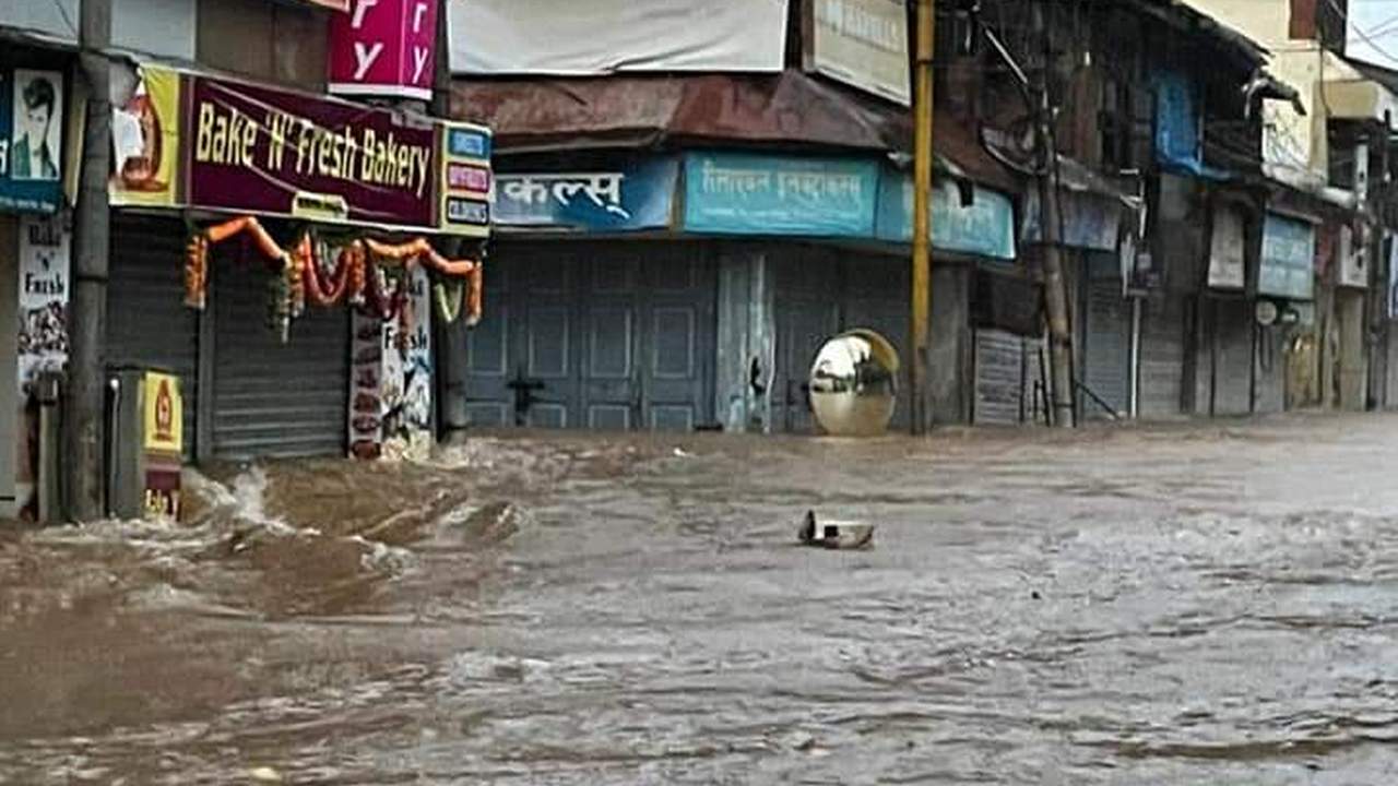 In Pics | Chiplun city flooded after incessant rain; thousands stranded ...