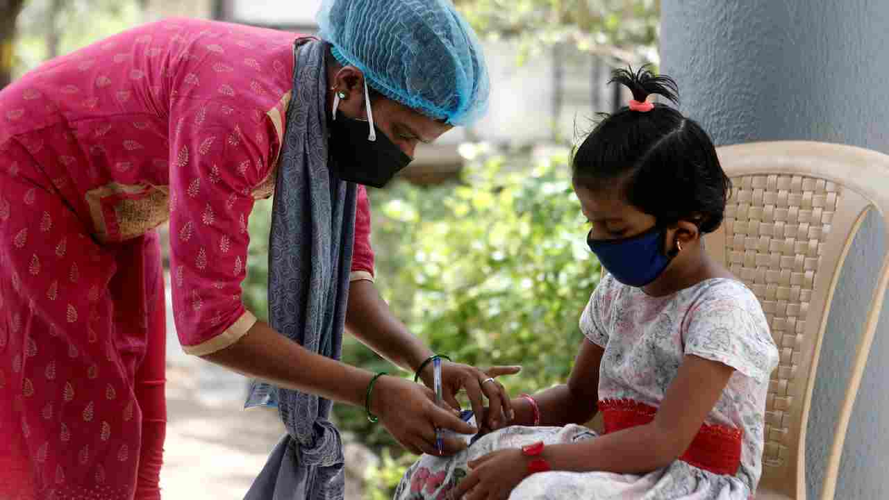 India reports 1,49,394 new COVID cases in last 24 hours, down 13%