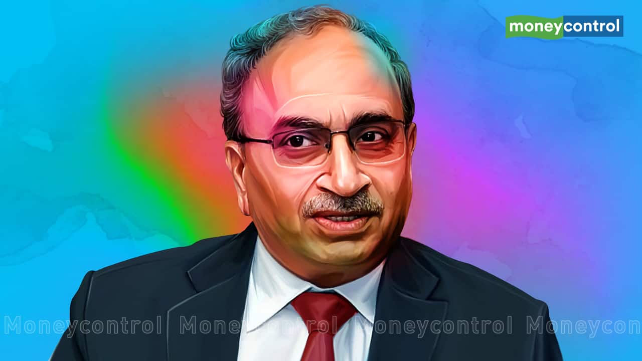 SBI targeting loan growth of 14%-16% in FY23, says Chairman Dinesh Khara