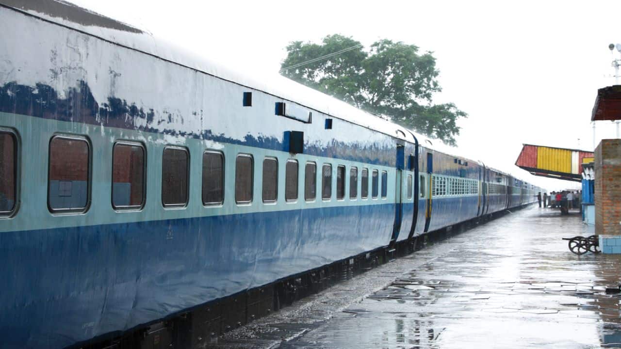 Titagarh Wagons: Bharat Heavy Electricals and Titagarh Wagons consortium has received an order for Vande Bharat trainsets in the mega tender of Indian Railways. The company will manufacture and supply of 80 sleeper class Vande Bharat trainsets and comprehensive maintenance of the same for 35 years. The order is for supply of 80 trainsets at the rate of Rs 120 crore per trainset.