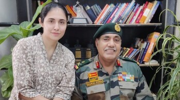 Damini Punia (left) and Major General Rajpal Punia.