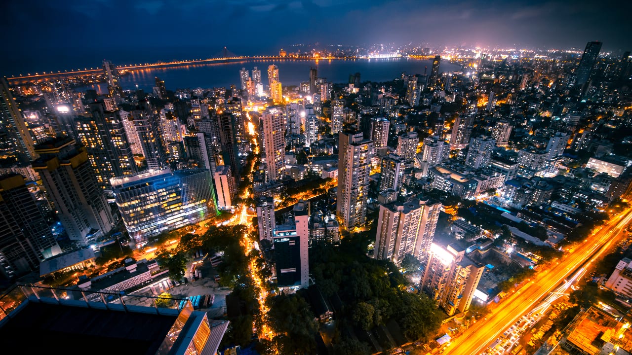 An aerial view of India's financial capital Mumbai at night prior to COVID-19. (PC-Shutterstock) 