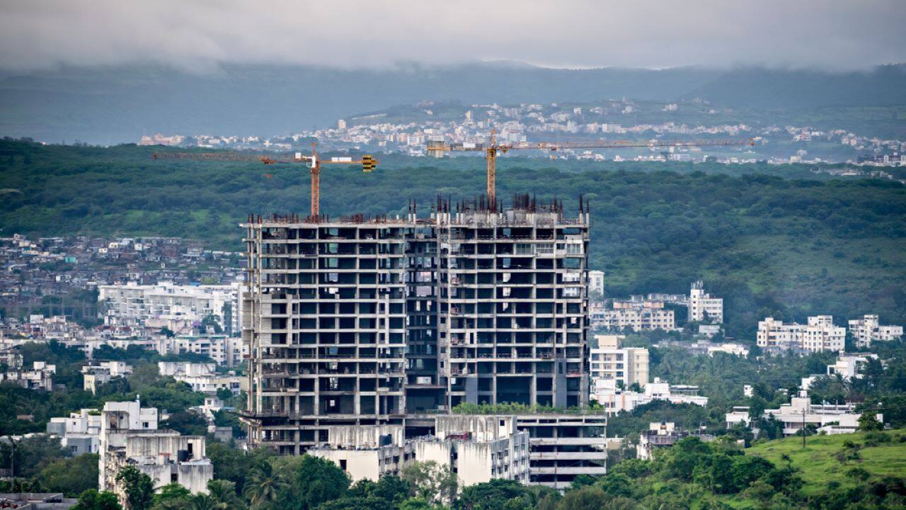 Ajmera Realty & Infra India: The company reported higher consolidated profit at Rs 10.26 crore in Q1FY22 against Rs 2.10 crore in Q1FY21, revenue rose to Rs 134.62 crore from Rs 39.57 crore YoY.