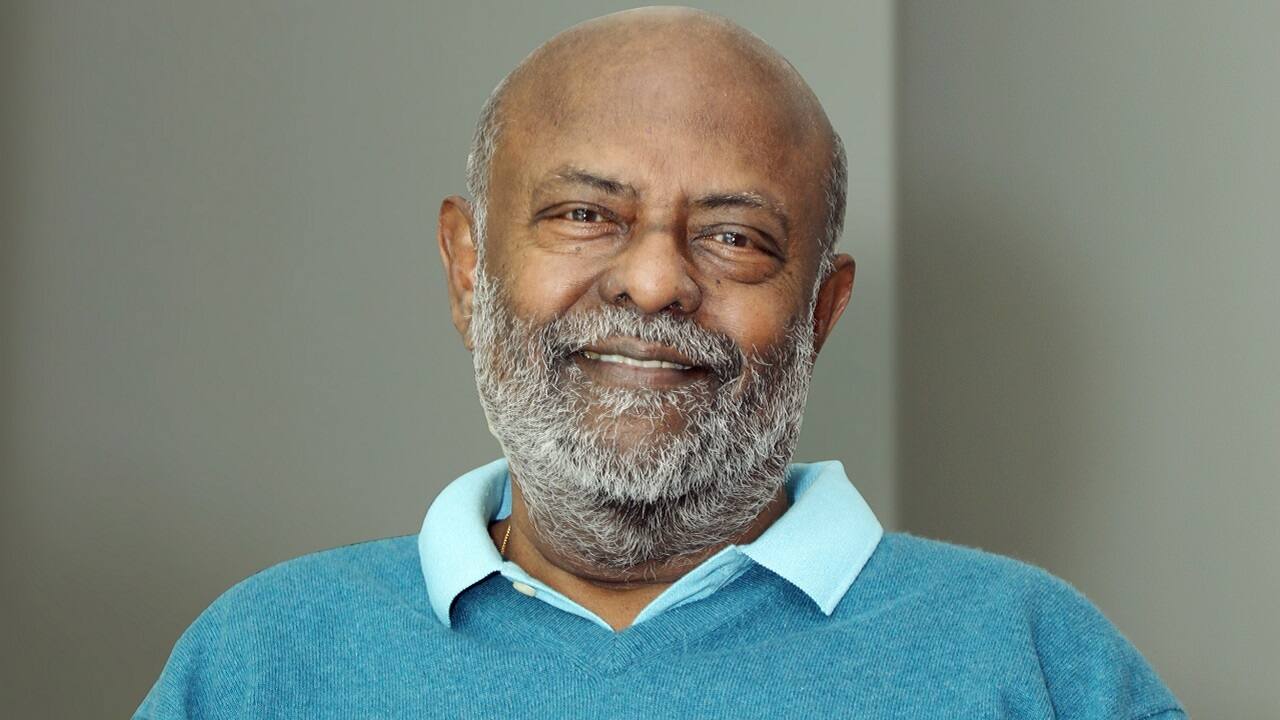 Shiv Nadar steps down as HCL Tech Managing Director, becomes Chairman Emeritus