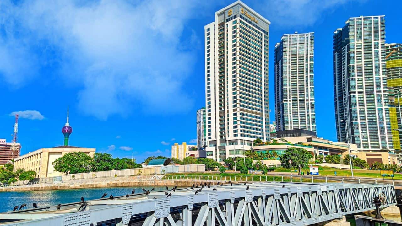 Colombo Shangri La chamindu-perera-b-lwcQLYRj0-unsplash