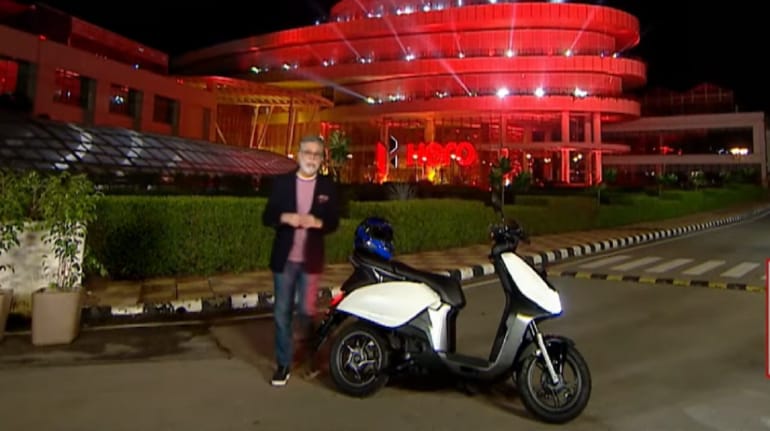 Hero Motocorp Unveils Electric Scooter To Make Dealerships Carbon Neutral