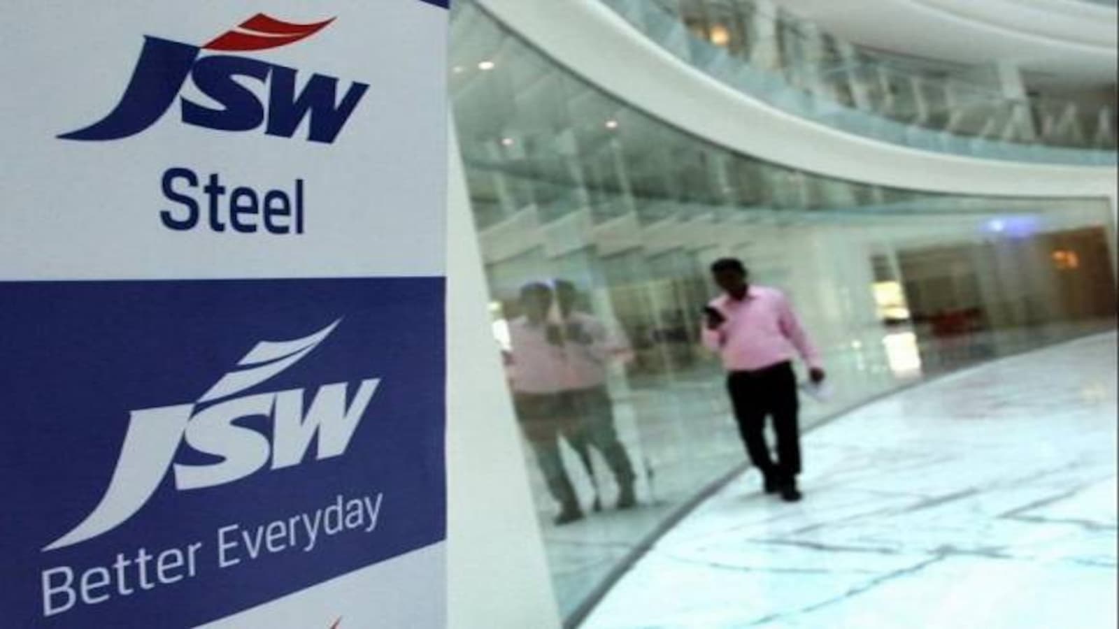 JSW Steel emerges 'preferred bidder' of mining lease for iron ore in two  Goa blocks