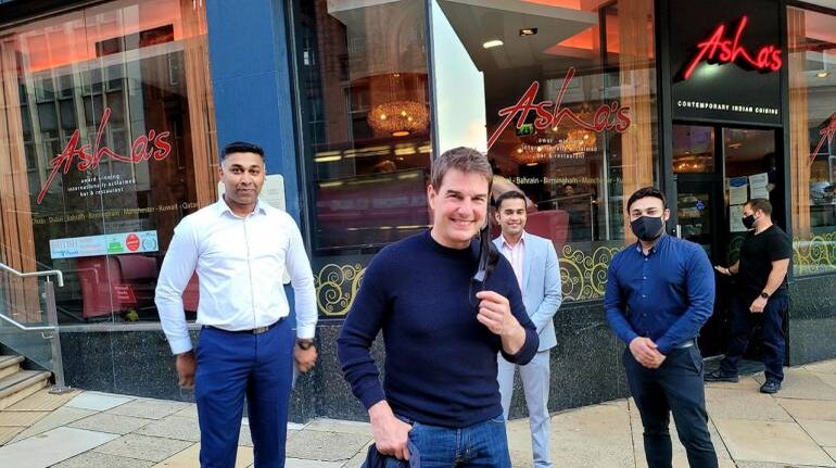 Tom Cruise visited the restaurant on Aug 22, 2021 (Image: Twitter/@Ashas_UK)