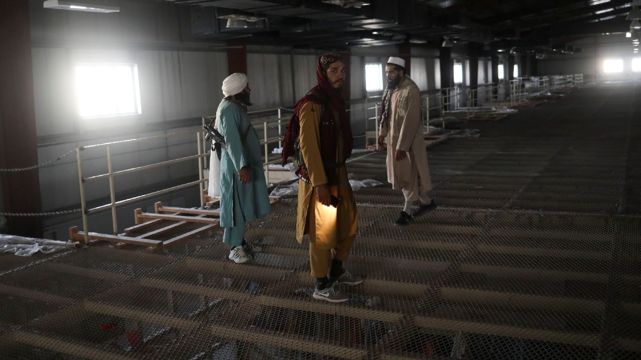 Taliban soldiers stand in Bagram Air Base in Parwan, Afghanistan, September 23. (Image: Reuters)