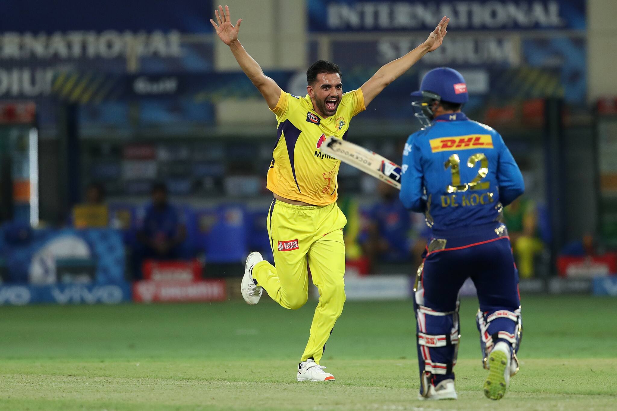 Quinton de Kock was plumbed by Deepak Chahar on 17 runs. (Image: IPL)