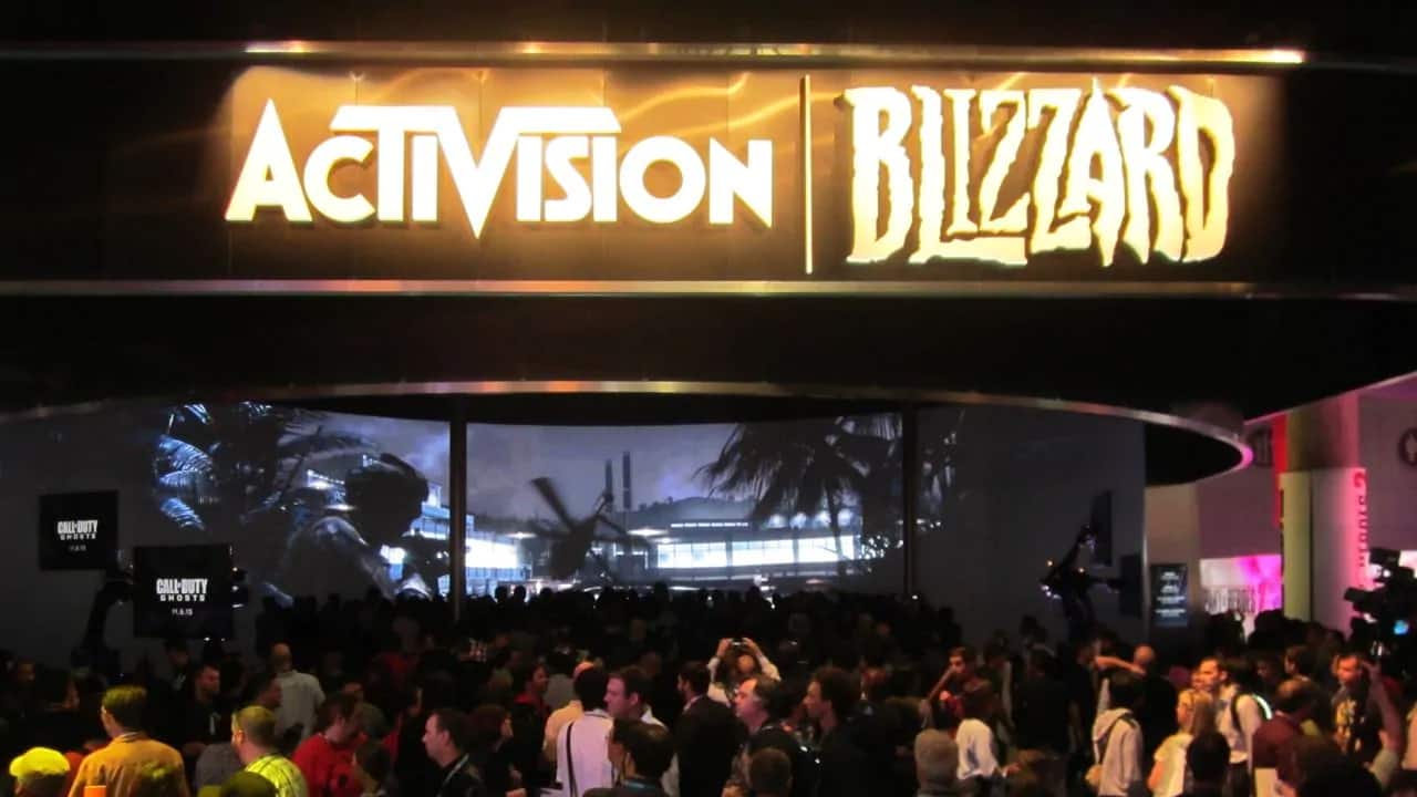 Over 100 Activision Blizzard’s employees have staged physical and virtual walkouts from their homes and Blizzard offices as new allegations have surfaced claiming CEO Bobby Kotick knew about employee misconduct including alleged rape and sexual harassment. Hundreds of Activision Blizzard employees and contract workers signed out of work on Tuesday calling for CEO Bobby Kotick’s resignation.