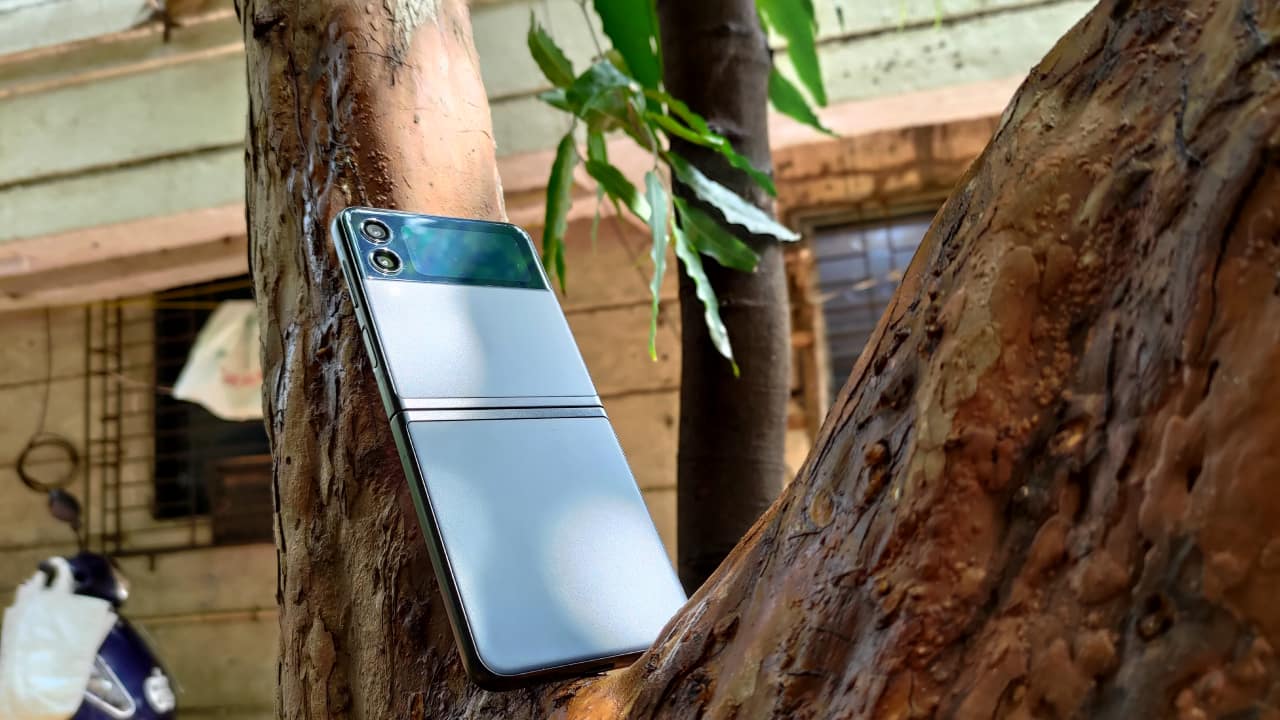 Samsung Galaxy Z Flip 3 Review: One small step for Samsung, one giant leap for Foldables
