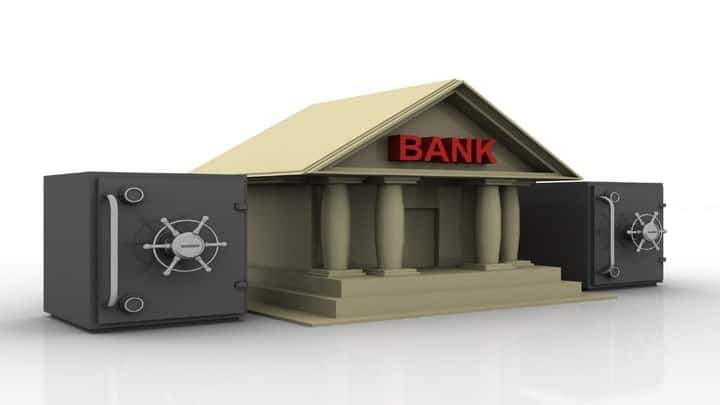 Bank lockers: Many of us have bank lockers to store important documents and jewelry. Many do not choose to inform their families in their lifetime. That’s fine, but make a note of it so that it can be found after we’re gone.