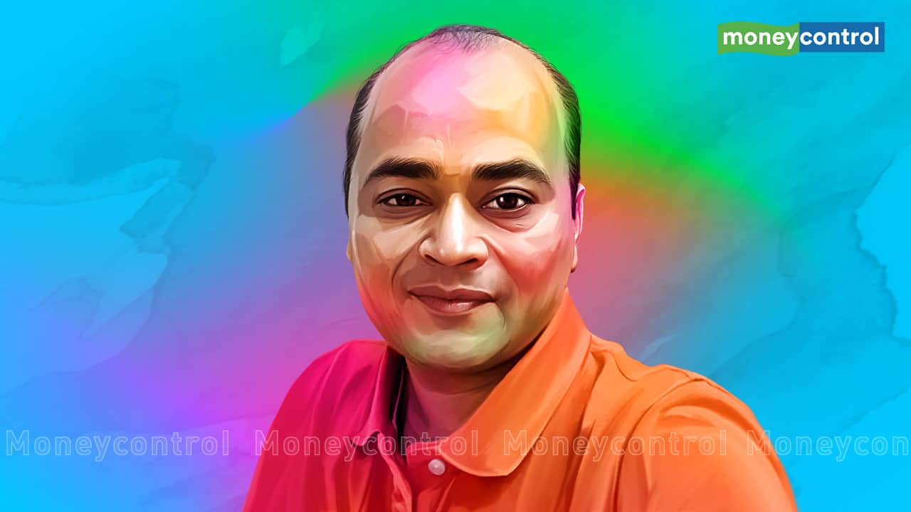 GuruSpeak | How to use options data and technical analysis in swing trading