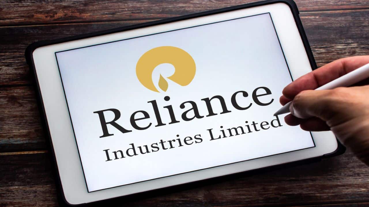 Reliance Industries 'to relaunch India's Campa Cola after buying brand'