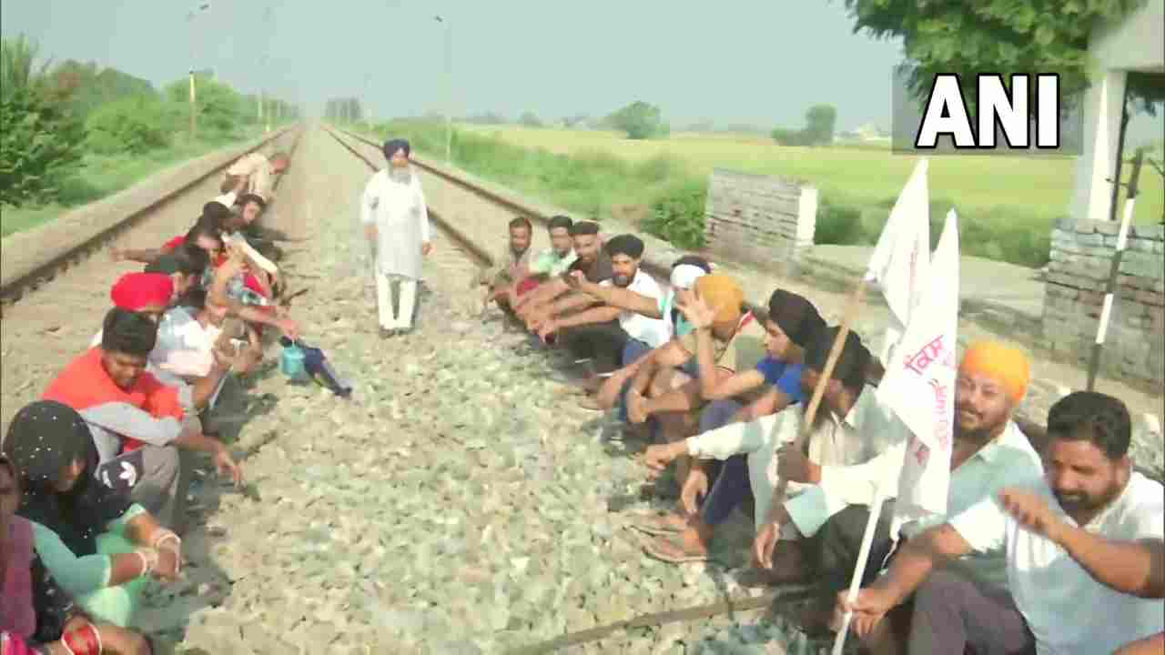 Bharat Bandh 2021: Farmers Block Highways, Roads At Many Places To ...