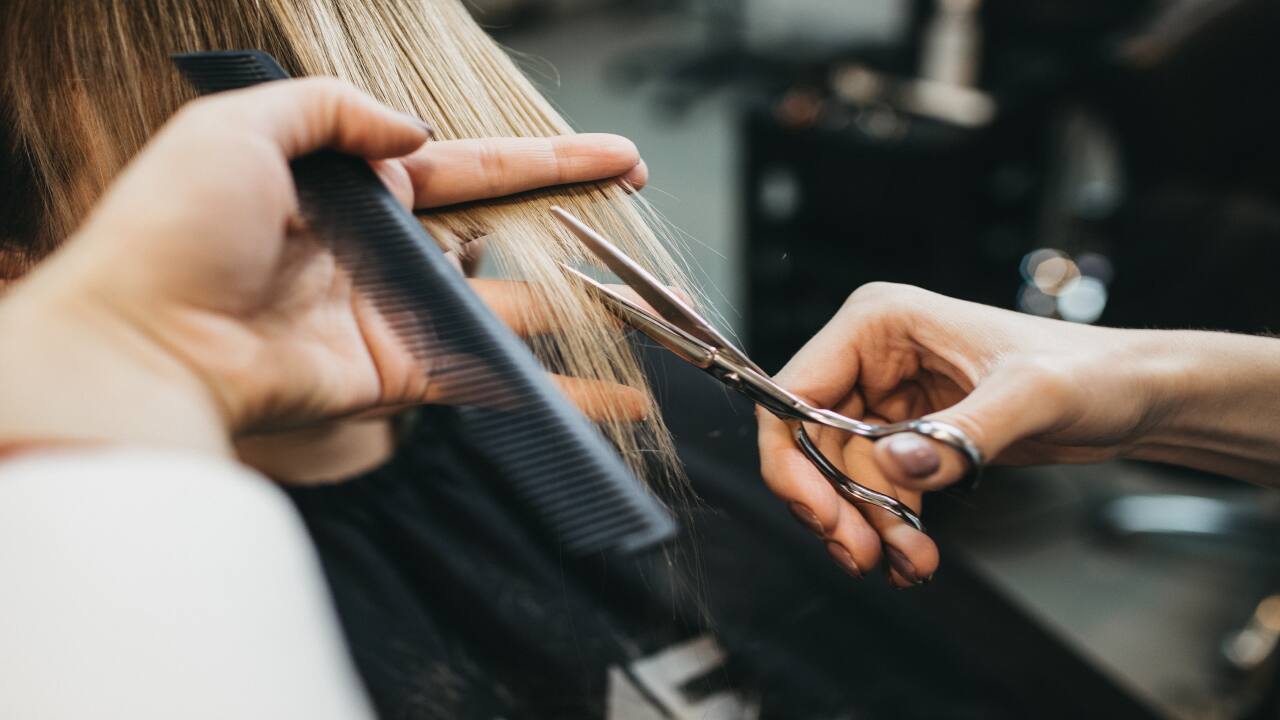 Rs 2 crore penalty for bad haircut: SC to hear Delhi five-star hotel's challenge on May 4