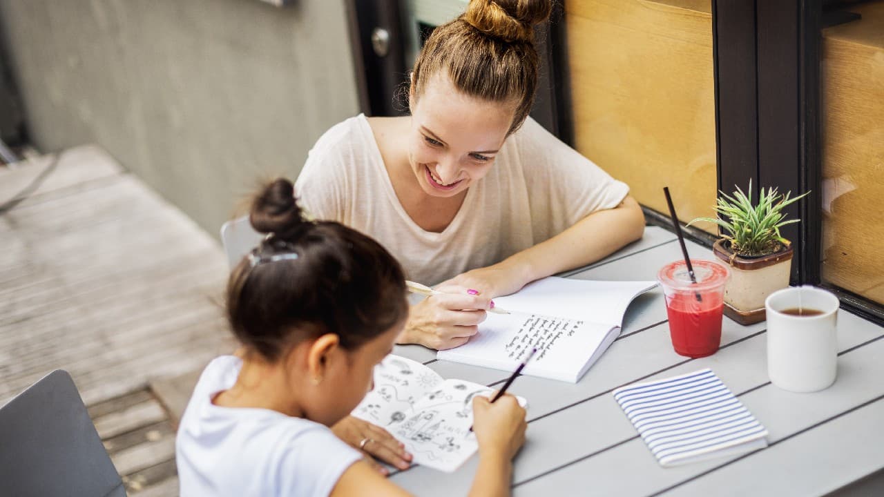 3 | Tutor | If you specialize in any specific subject and have teaching skills, you can give tuition to others. Sharing your knowledge can help you earn some quick cash. (Image: Shutterstock)