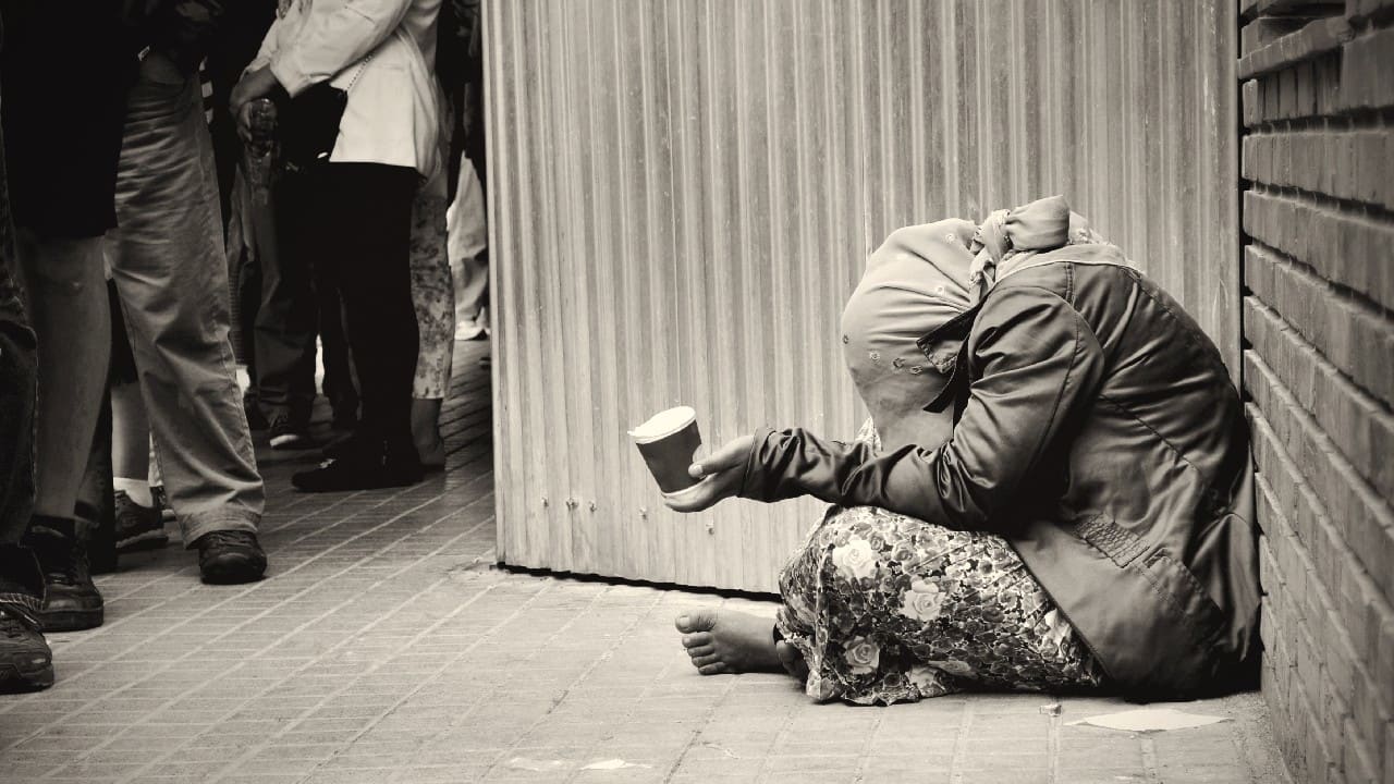 On December 22, 1992, UN General Assembly adopted resolution 47/196 and declared October 17 as the International Day for Eradication of Poverty. (Image: Shutterstock)