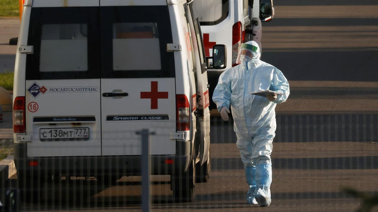 Vaccines, drugs, mutations—Will 2022, too, be the year of coronavirus?