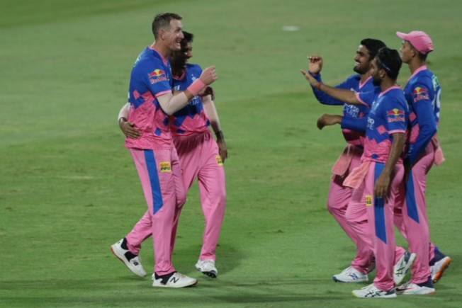 FBGz9ZtUUAszRUy (1) , IPL Snapshots | KKR vs RR: Kolkata virtually seal last play-off berth by defeating Rajasthan, The World Live Breaking News Coverage & Updates IN ENGLISH