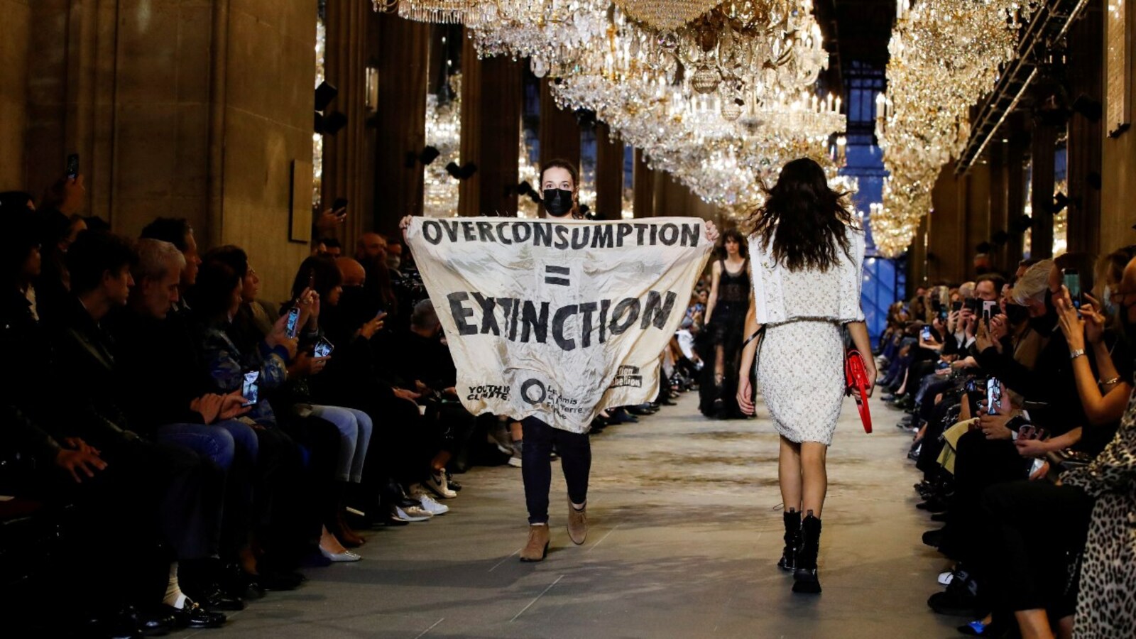Louis Vuitton's Fall 2021 Collection Is Peak Nicolas Ghesquière