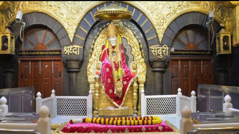 Maharashtra: 15,000 devotees to be allowed per day at Shirdi Saibaba temple Maharashtra: 15,000 devotees to be allowed per day at Shirdi Saibaba temple