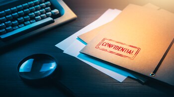 As per clause 4 of code of conduct for IAs, the investment advisor is required to maintain the confidentialty of information of its clients.