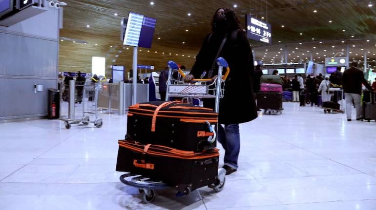 Representational image , Rapid RT-PCR test mandatory for all international passengers arriving at Mumbai airport, The World Live Breaking News Coverage & Updates IN ENGLISH