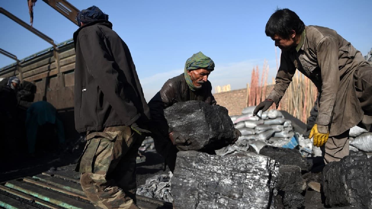 From the surrounding mountains, the thick cloud of smog that covers the basin where at least five million people live can clearly be seen. "Global warming is a problem for the whole world. We are aware of it here," says Daudzai. "It's getting hotter and hotter, we don't get snow every winter like we used to." (Image: AFP) From the surrounding mountains, the thick cloud of smog that covers the basin where at least five million people live can clearly be seen. "Global warming is a problem for the whole world. We are aware of it here," says Daudzai. "It's getting hotter and hotter, we don't get snow every winter like we used to." (Image: AFP)