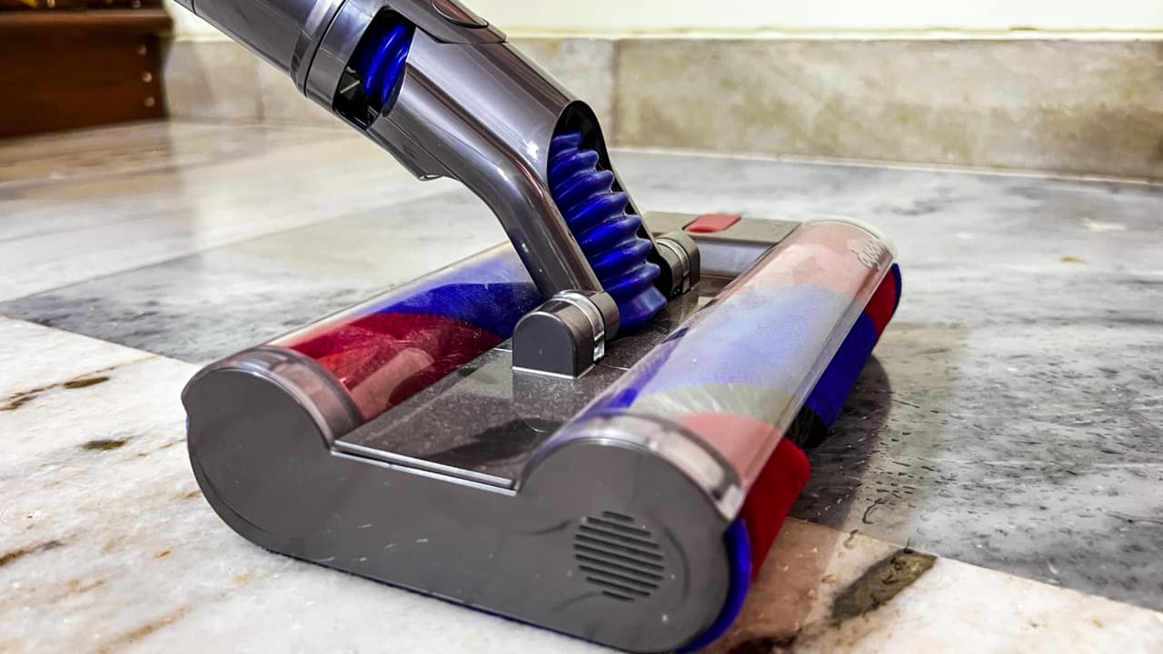 If you are someone who cleans a room at a time, the Omni-glide can be a perfect cleaning companion. The appliance offers excellent value for money with its festive pricing of Rs 19,900 on Dyson India’s website, which otherwise is sold for Rs 34,900.