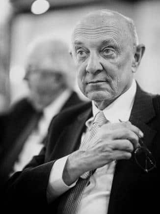 Former CIA Director James Woolsey.