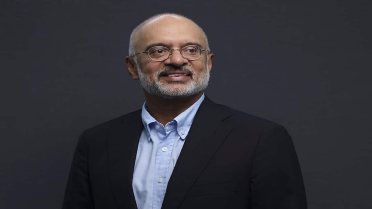 Peeyush Gupta has served as CEO of DBS for over 10 years. He was born in Meerut and holds a bachelor’s degree in economics from St. Stephen’s College, Delhi University and received his post graduate diploma in management from IIM, Ahmedabad. Under his leadership, DBS has seen a doubling of income and profits over the last decade. DBS has become a leading bank in South Asia and China. Prior to joining DBS, Gupta previously served as the CEO for Citibank in the Southeast Asia-Pacific region, according to Indiaspora.