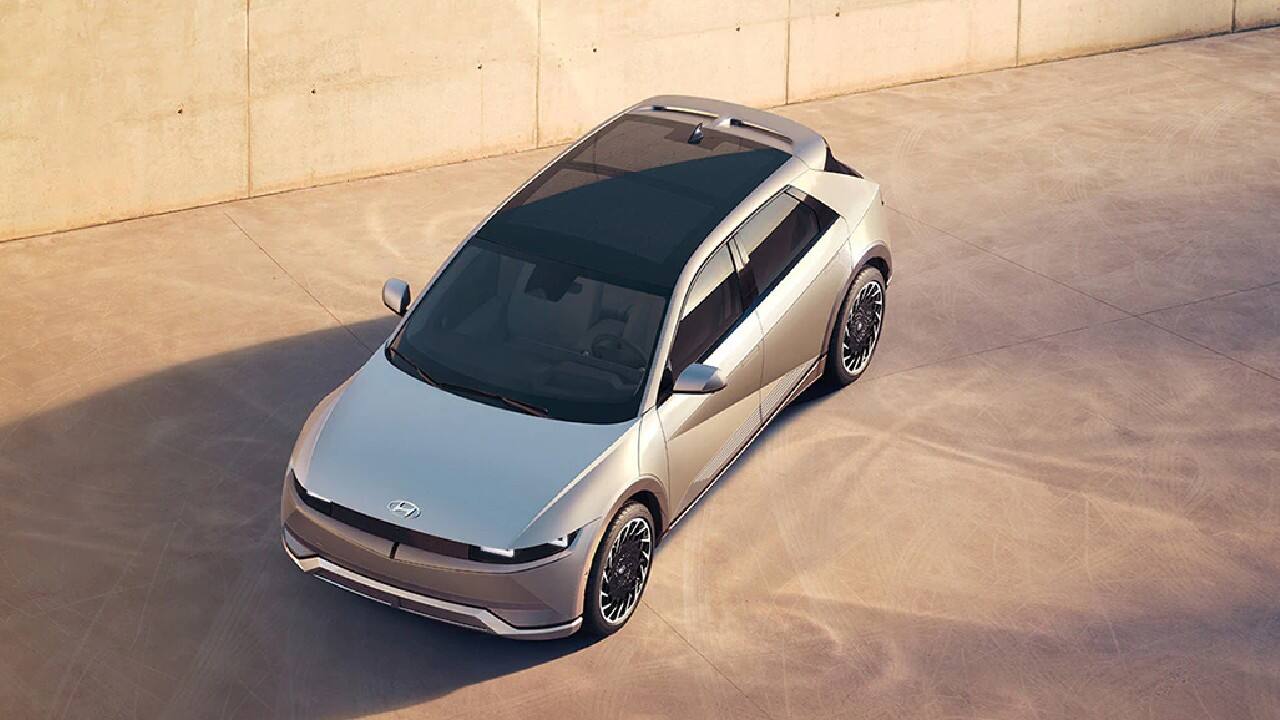 Hyundai Ioniq 5 | Price: Rs 25-30 lakh (estimated) | Tentative launch date: Mid 2022 | Hyundai Ioniq is to be the first of six EVs that Hyundai Motors plans to launch in India by 2028. The brand managed to gauge consumer interest by introducing the all-electric Kona back in 2019, whose face lifted version also arrives next year. With the Ionia 5 however, it’ll bring-in a more premium EV offering, once again brought-in as a CBU. Hyundai is investing Rs 4000 crore to expand its EV line-up, and its first offering, the Ioniq, will feature two battery options: a 72.6 kWh battery and a smaller 58kWh battery. It’ll also feature 800V battery technology allowing for fast charging, that’ll charge the battery from 10 t0 80% under 20 minutes. Power levels are also very un-Hyundai at 302 bhp with 605 Nm of torque – more than what most hot hatches in the country offer. This is because the Ioniq sub-brand will feature all of Hyundai’s future EVs. As a result the cars will look and feel very different from what we’re accustomed to from the brand. (Image: Hyundai)