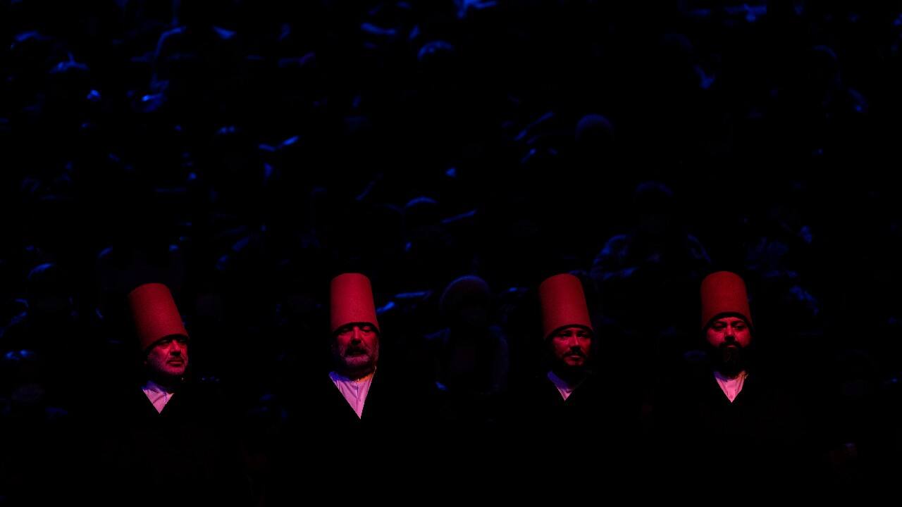The structure holding Rumi’s tomb in Konya is now a museum as well as a pilgrimage site. This year, visitors were able to return to the ceremonies honoring Rumi, after the coronavirus pandemic forced last year’s commemorations to be held without spectators. (Image: AP)