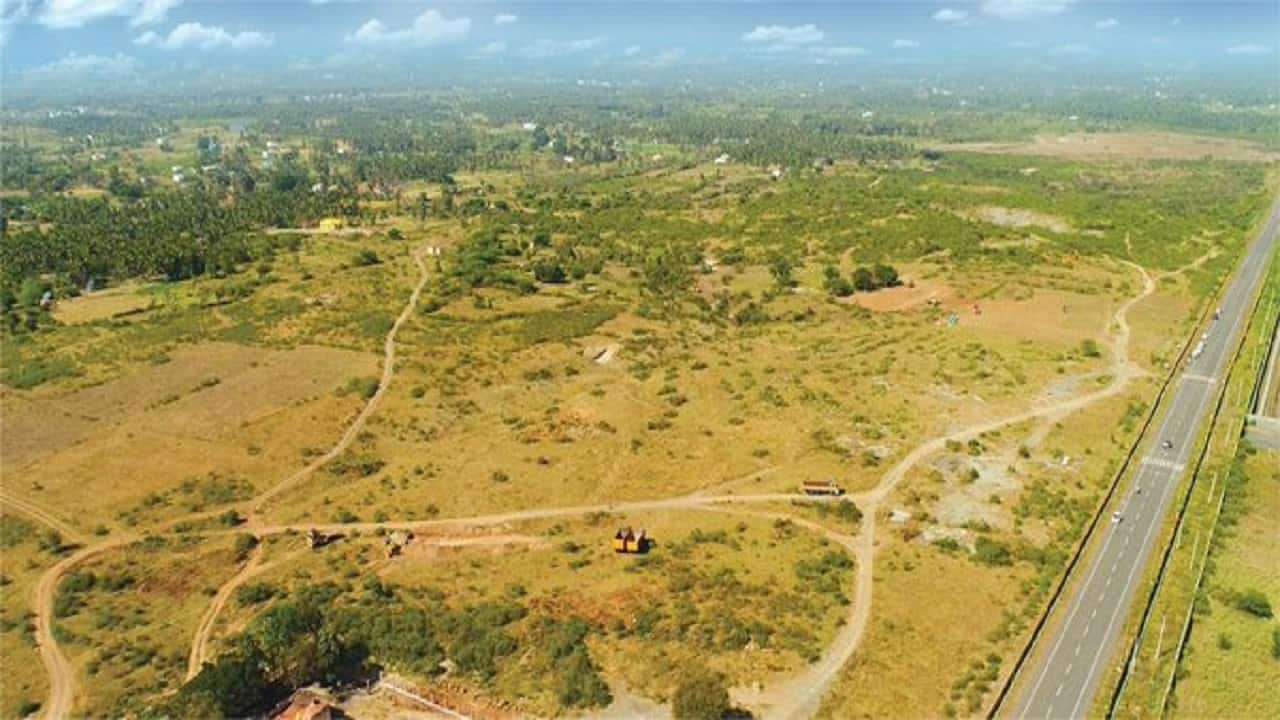 Bhavish Aggarwal highlighted the journey ola electric so far. He says the land for Futurefactory on Janyary 16, 2021, exactly 11 months ago.