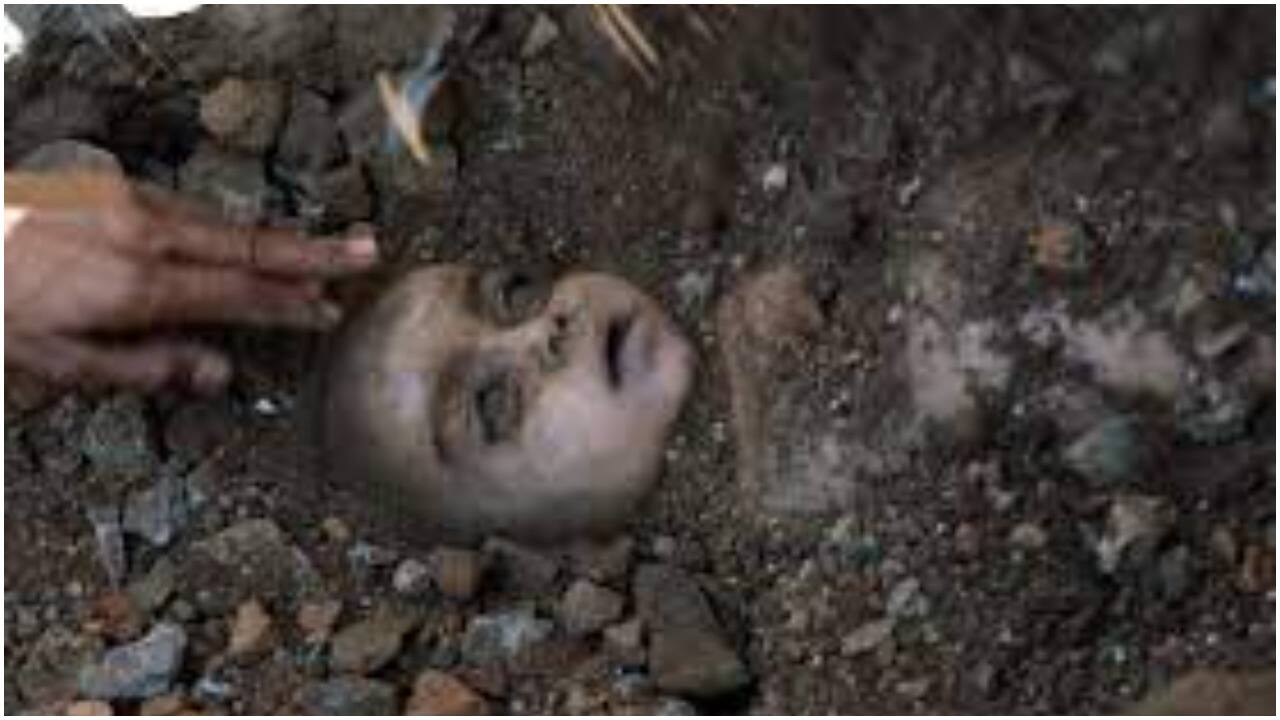 Bhopal gas tragedy: Survivors' groups slam SC's dismissal of plea for more compensation