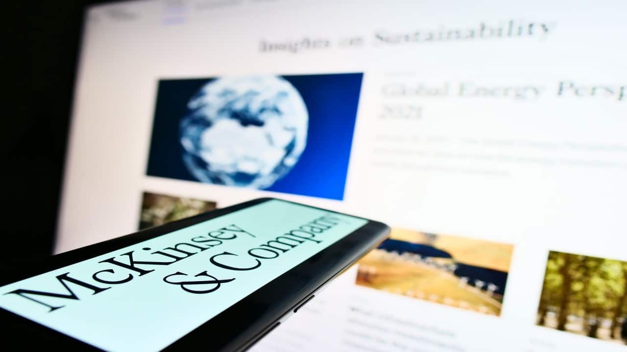 McKinsey plots thousands of job cuts in slowdown for consulting industry