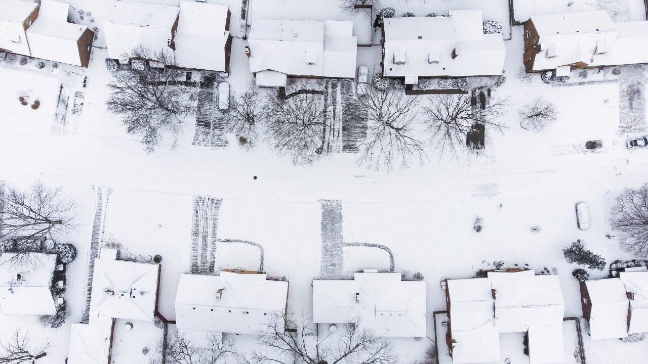 Snow covers a neighbourhood during a winter storm in Dayton, Ohio, U.S. (Image: Reuters)