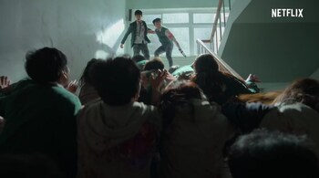 Students are stuck at school when a zombie virus goes out of control rather rapidly, and they have to find really cool ways to survive. (Image: Netflix/screen grab)