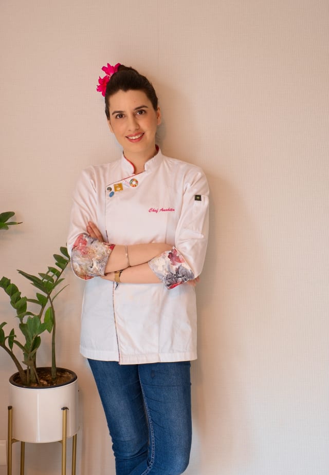 Dhondy studied at Le Cordon Bleu.