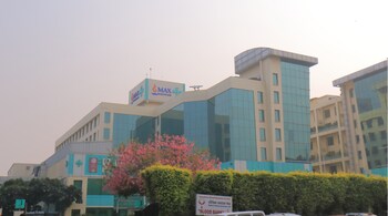 Max Healthcare Block Deals