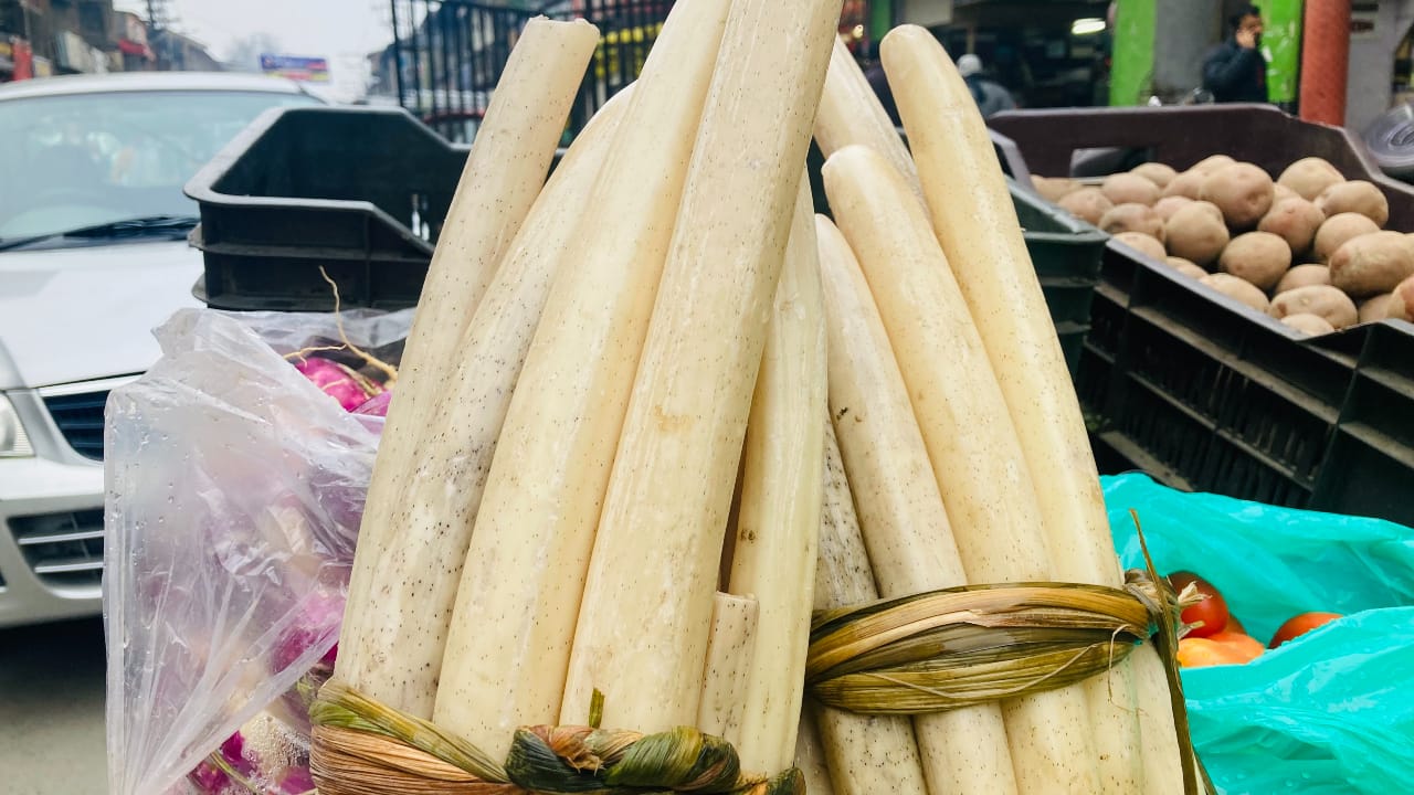 Nadru (lotus stem) is cooked in various ways in Kashmir - often (and popularly) with spinach. The stems are deep-fried in mustard oil until crisp and golden brown, and mixed with spices and served hot with rice. Nadru cakes are also made and fried in mustard oil during winters in the Valley. (Photo by Irfan Amin Malik)