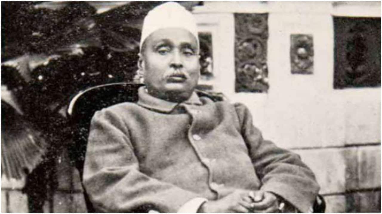 Lala Lajpat Rai, along with Bal Gangadhar Tilak and Bipin Chandra Pal, formed the “Lal, Bal, Pal” trio of India’s freedom movement. (Image tweeted by @VPSecretariat)