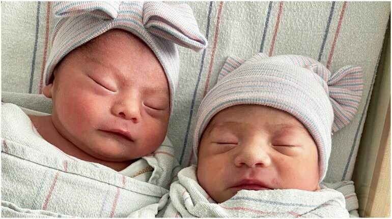 These twins were born 15 minutes apart, but in different years. Here's how