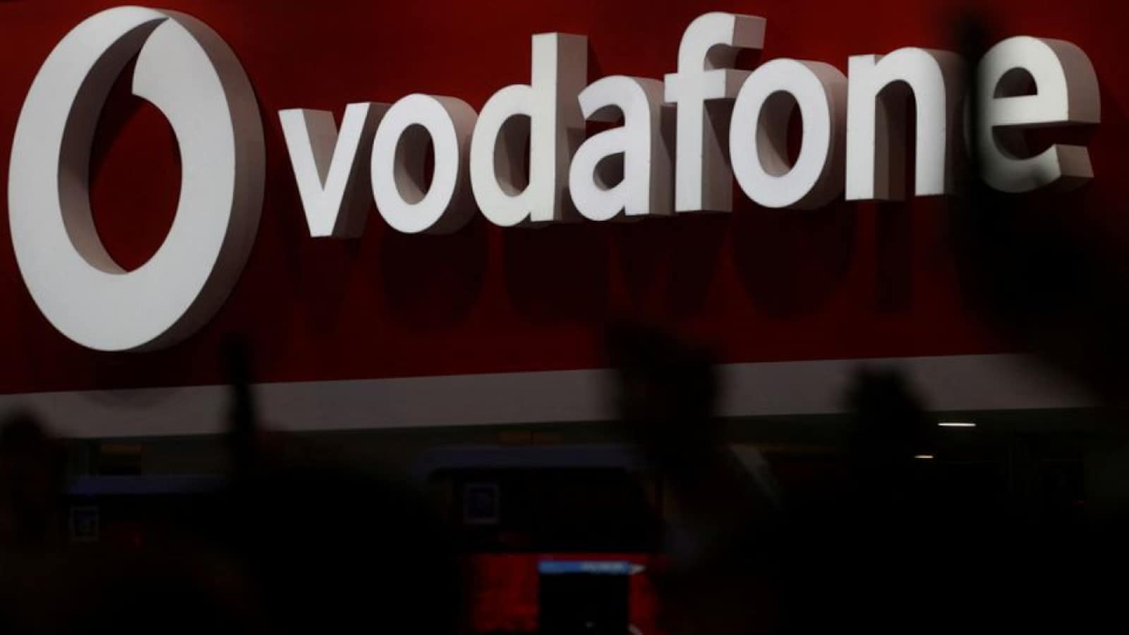 Govt to acquire Vodafone Idea stake after share price stabilises at Rs 10 or above