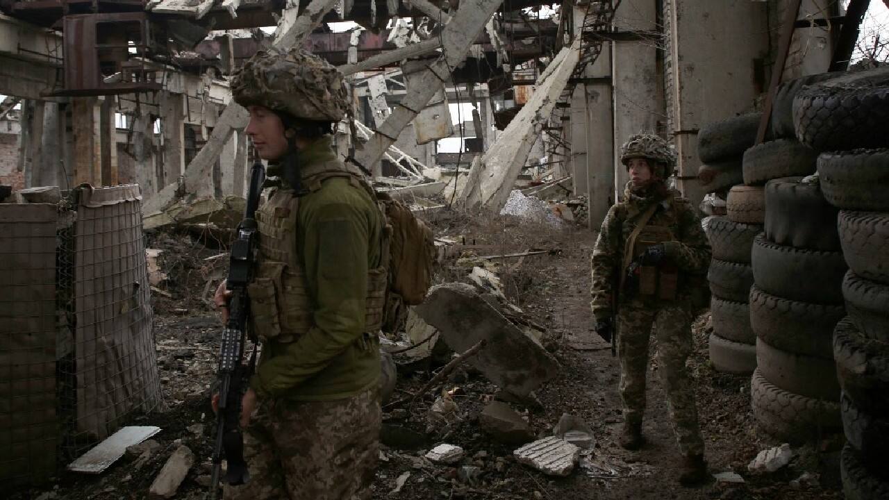 'Massive consequences' | On December 7, US President Joe Biden threatens Russian counterpart Vladimir Putin with &quot;strong economic and other measures&quot; if he invades Ukraine. On December 16, the EU and NATO warn of &quot;massive strategic consequences if there was a further attack on Ukraine's territorial integrity.&quot; The next day Moscow puts forward proposals to limit US and NATO influence on former Soviet states. (Source: AFP)