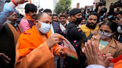 Assembly Election 2022 | Political rallies continue despite COVID-19 curbs