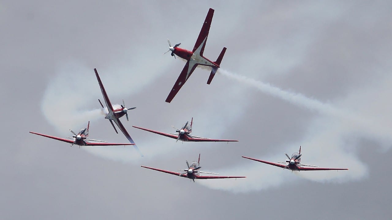 Indonesian Air Force's Jupiter Aerobatic Team takes part in an aerial display during the Singapore Airshow 2022 at Changi Exhibition Centre in Singapore, February 15. (Image: AP)