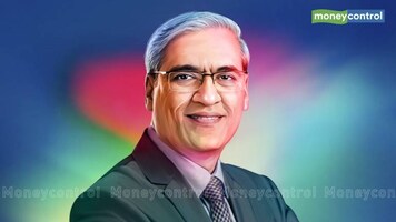 If crude continues to rise, we have to align petrol, diesel prices to international rates: HPCL chairman
